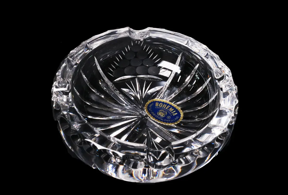 Ashtray Large Heavy Round Crystal / Posaoenere