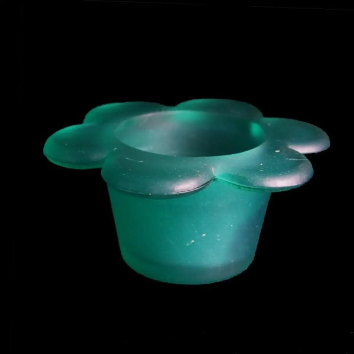 Candle Holder Flower Green