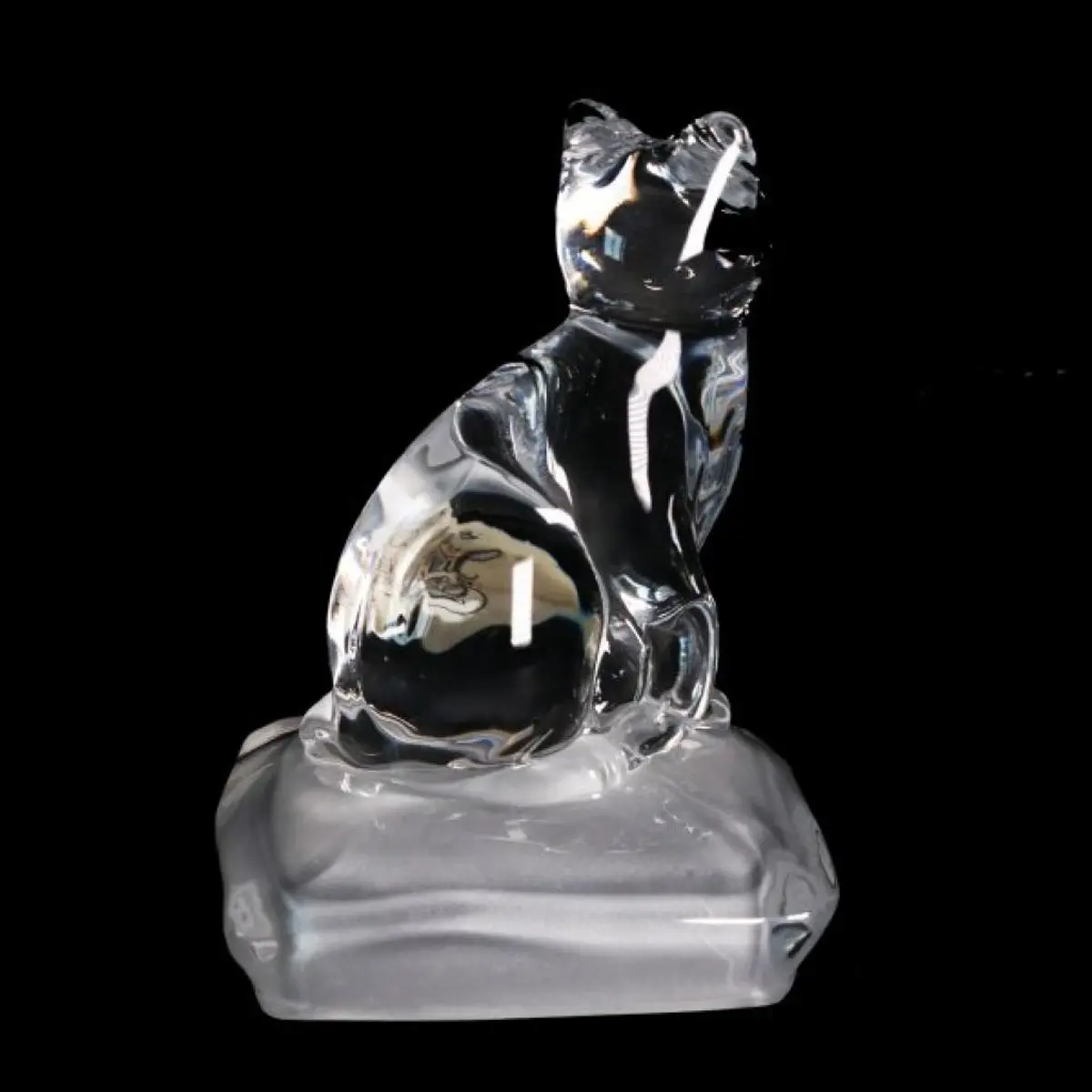 Cryistal D'Arques Cat Crystal Figure