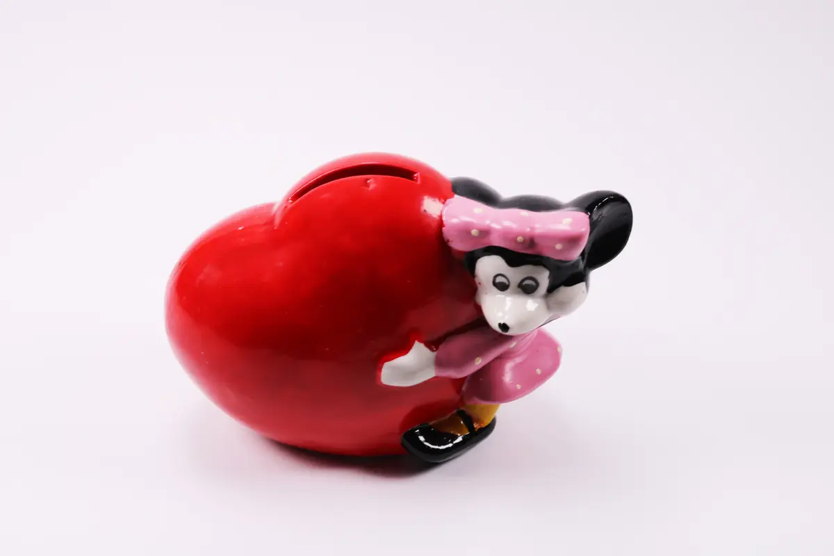 Figurine Bank
