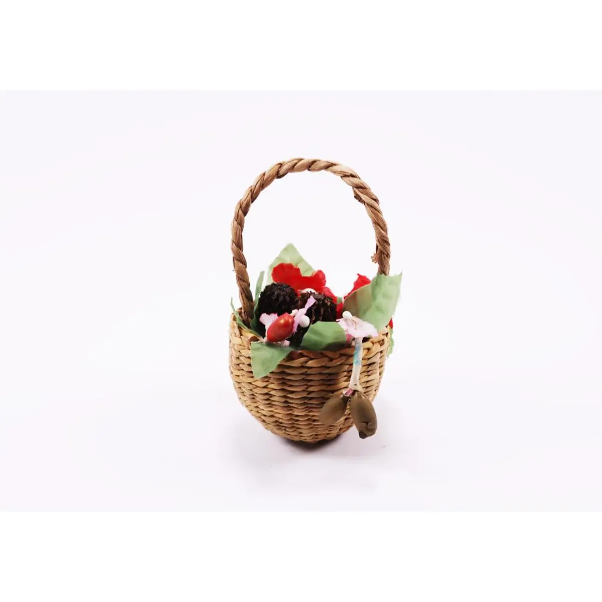Figurine Basket