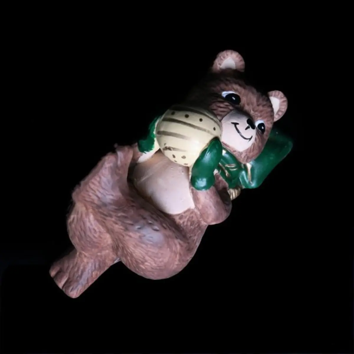 Figurine Bear