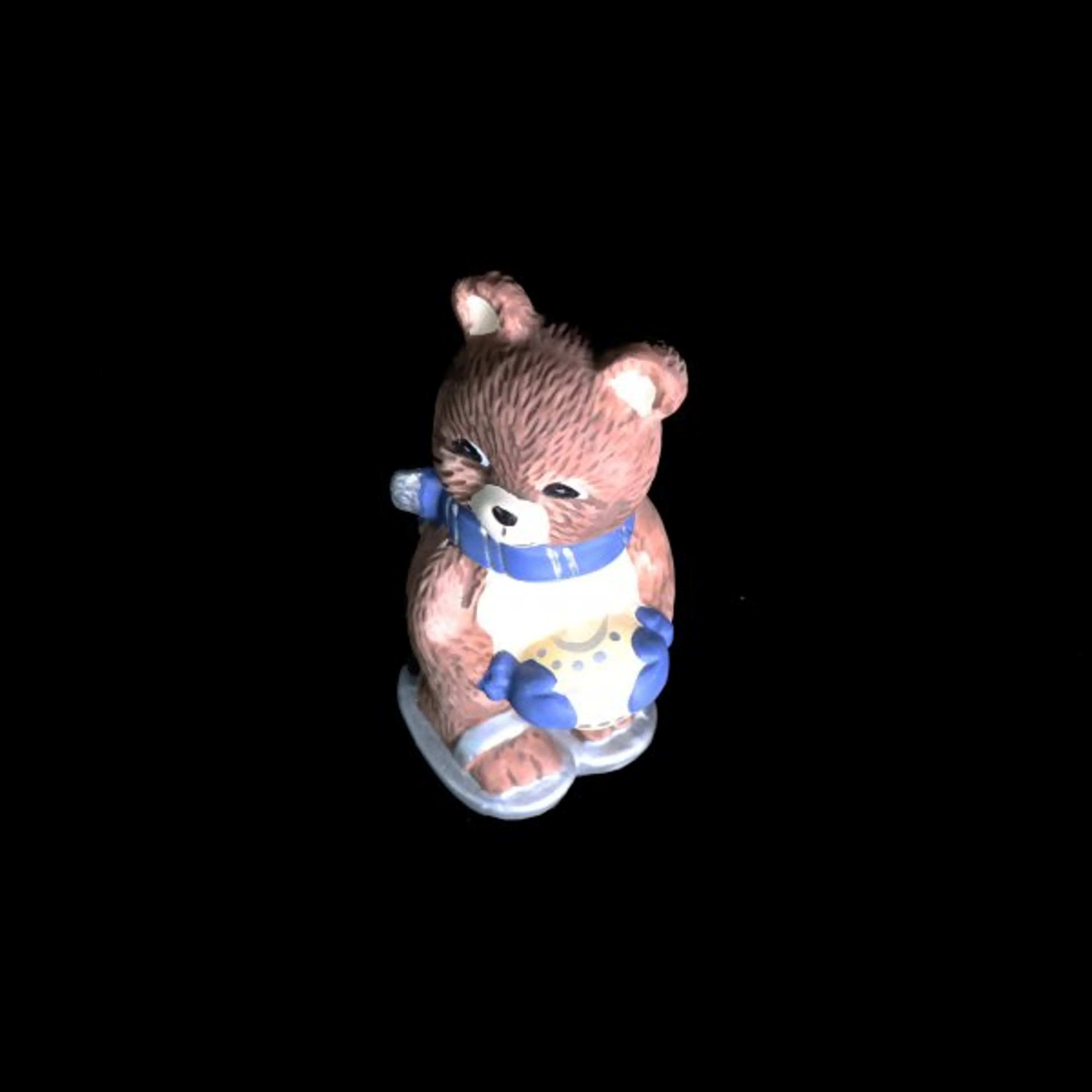 Figurine Bear With Ball