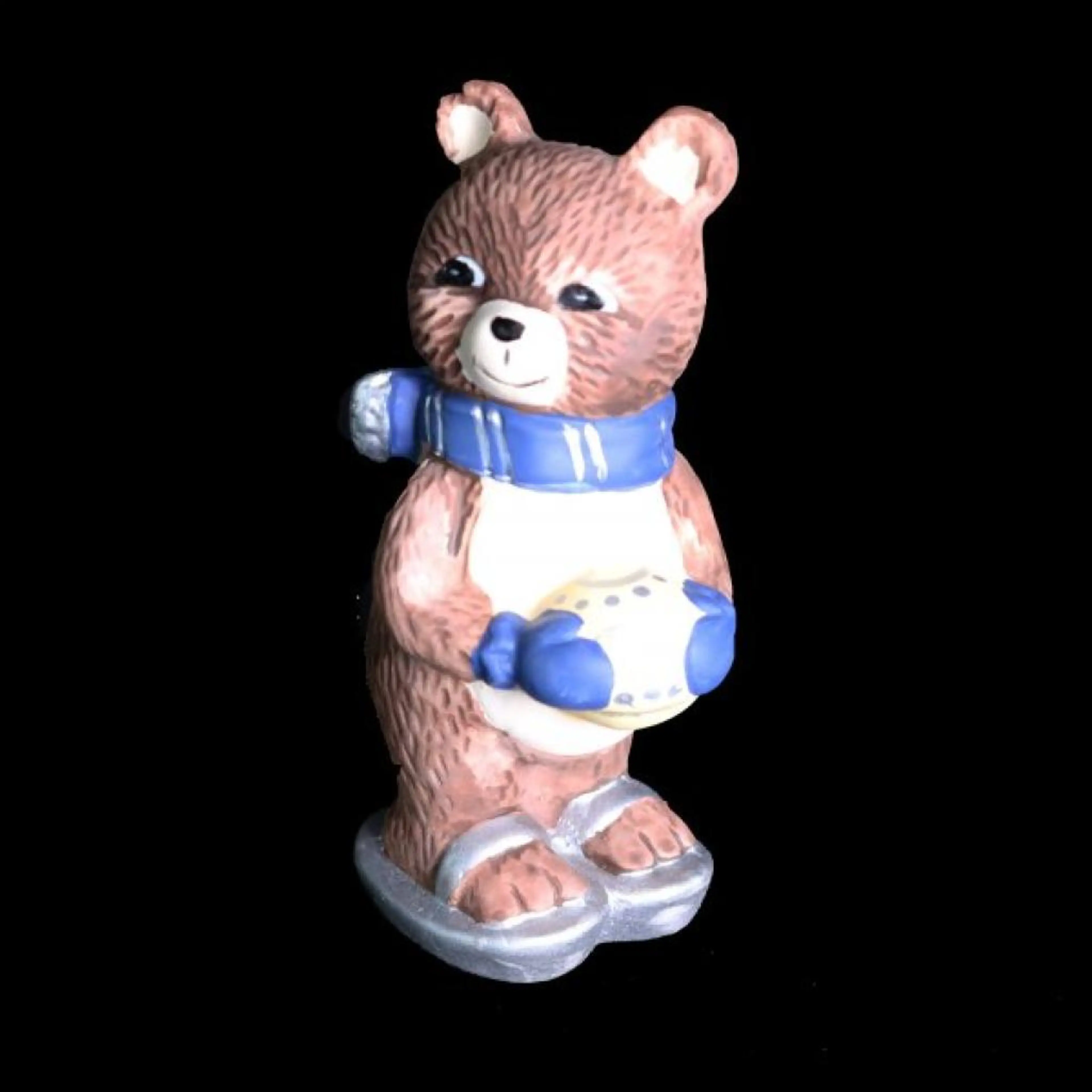 Figurine Bear With Ball