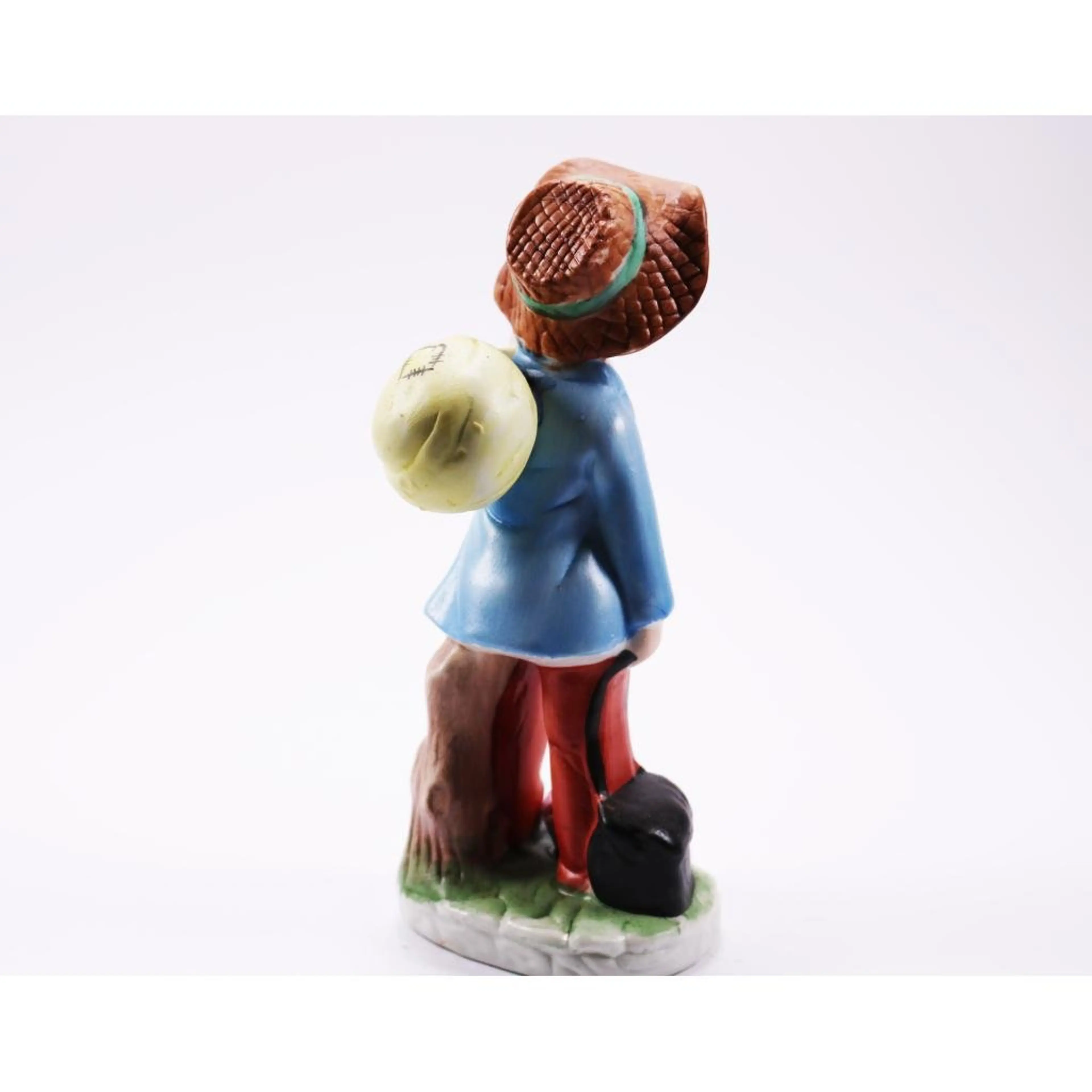 Figurine Boy Brown Hat