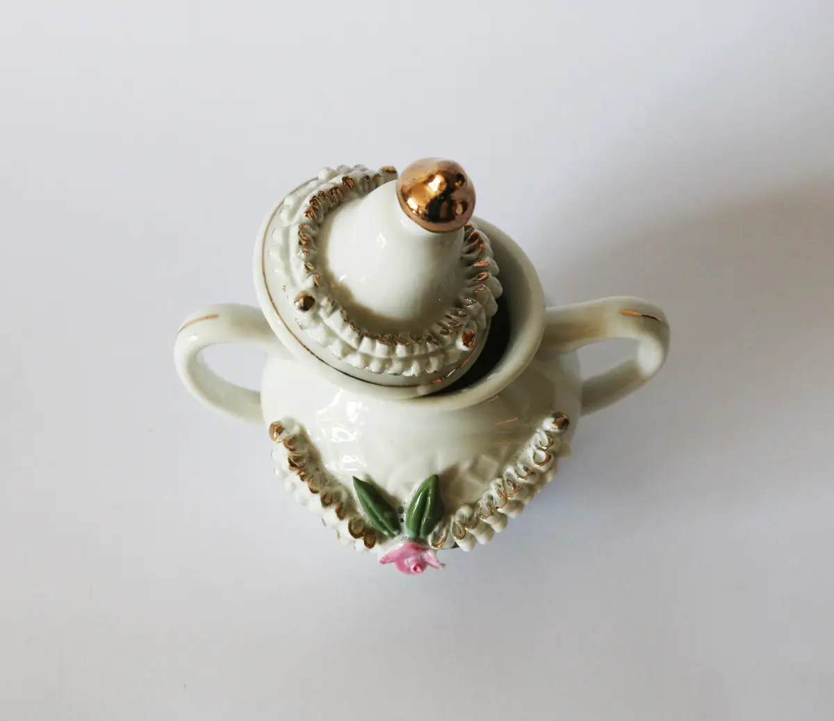Figurine Jar