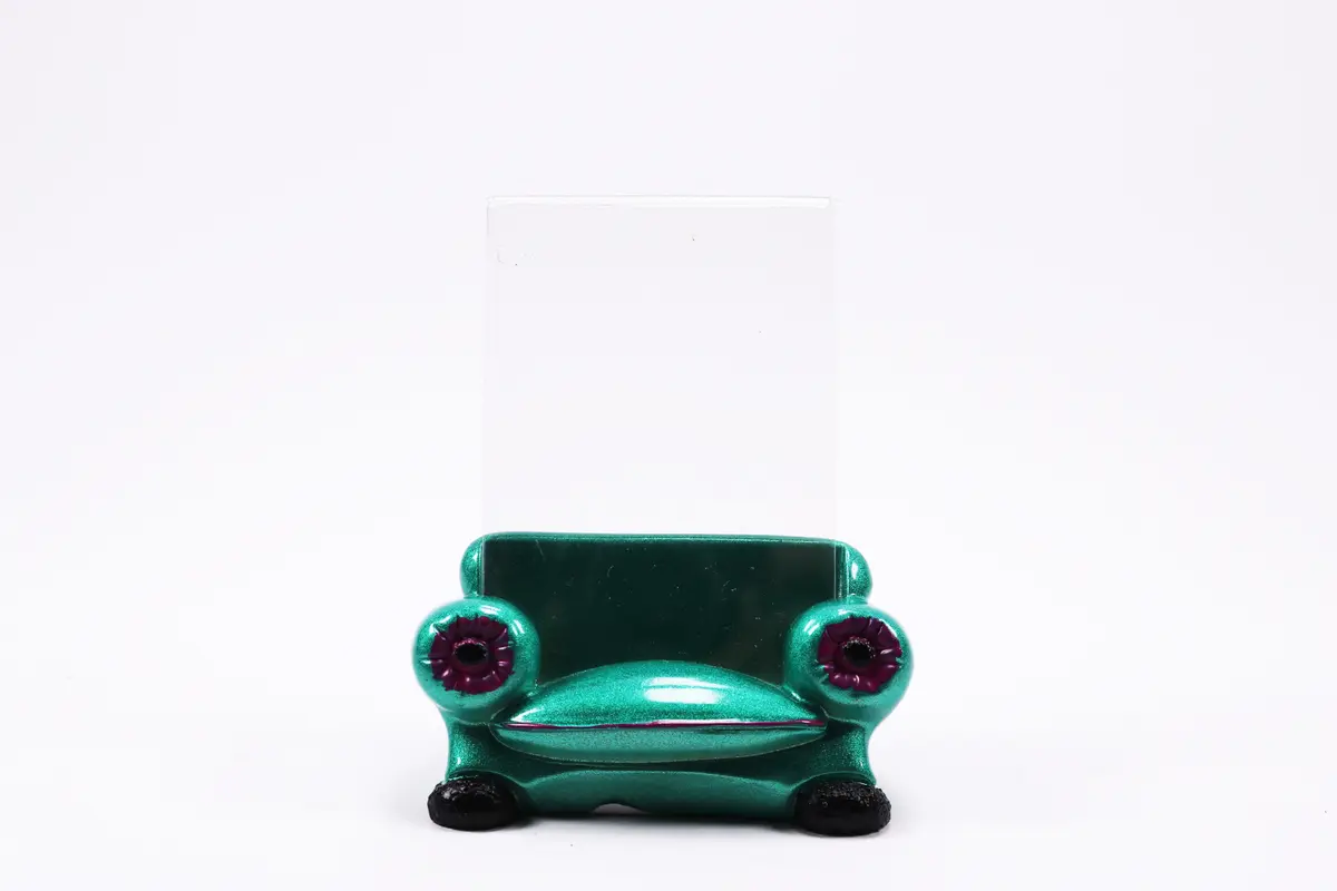 Figurine Photo Holder