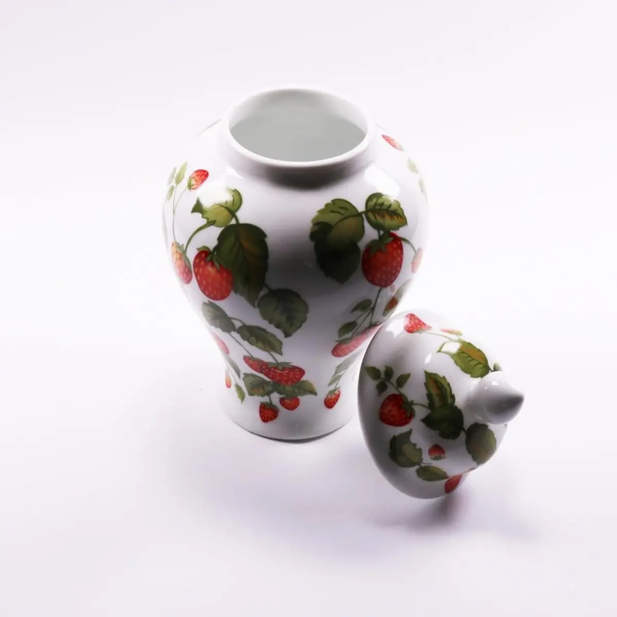 Jar With Lid Strawberries