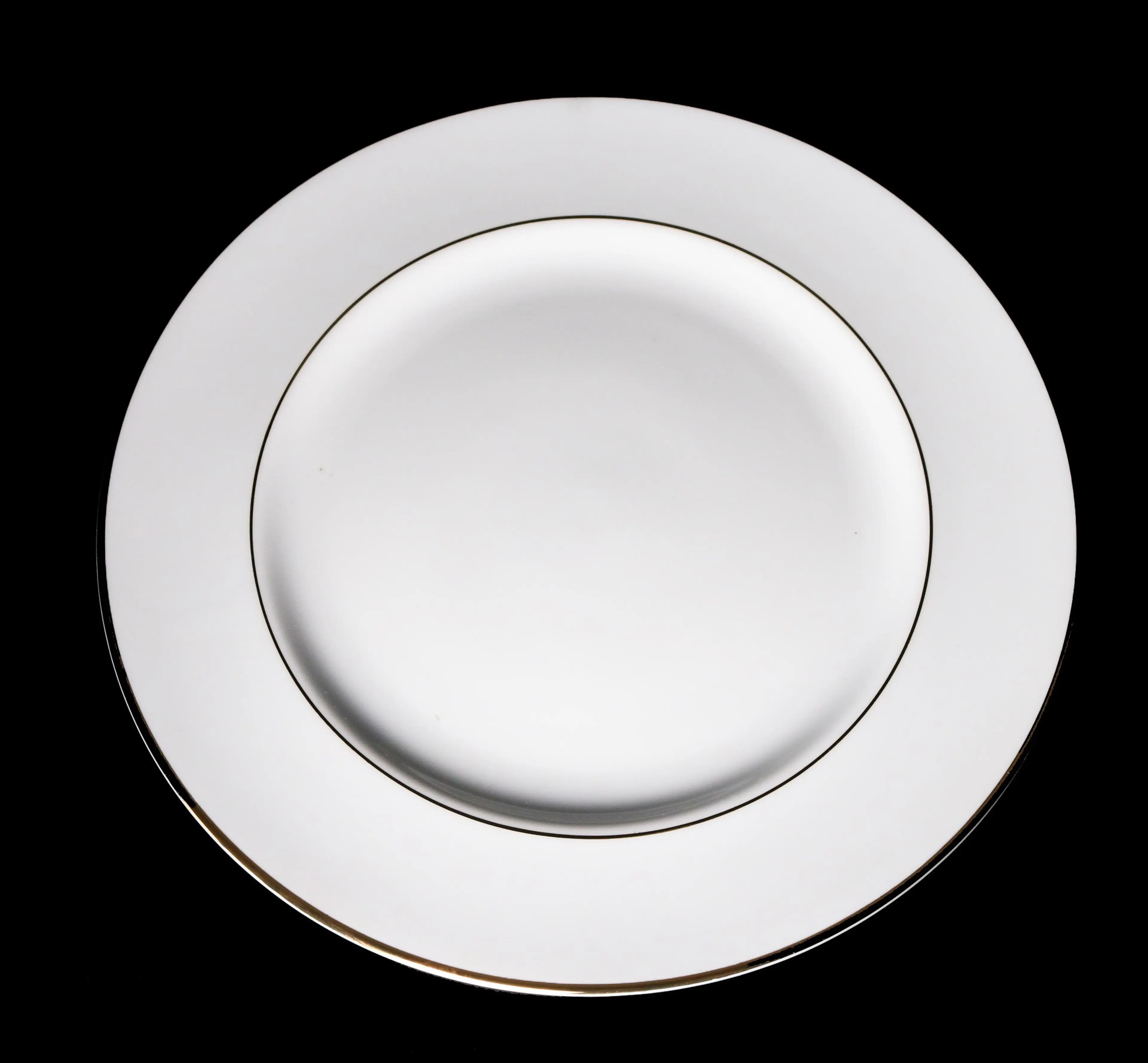 Porcelain Plate, Gold Line