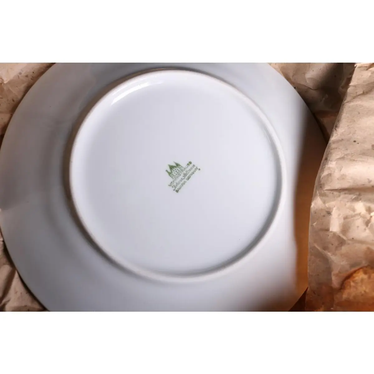 Seitmann Weiden Porcelain Plate, Gold Line
