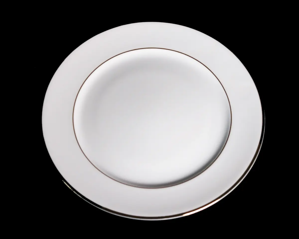 Seitmann Weiden Porcelain Plate, Gold Line