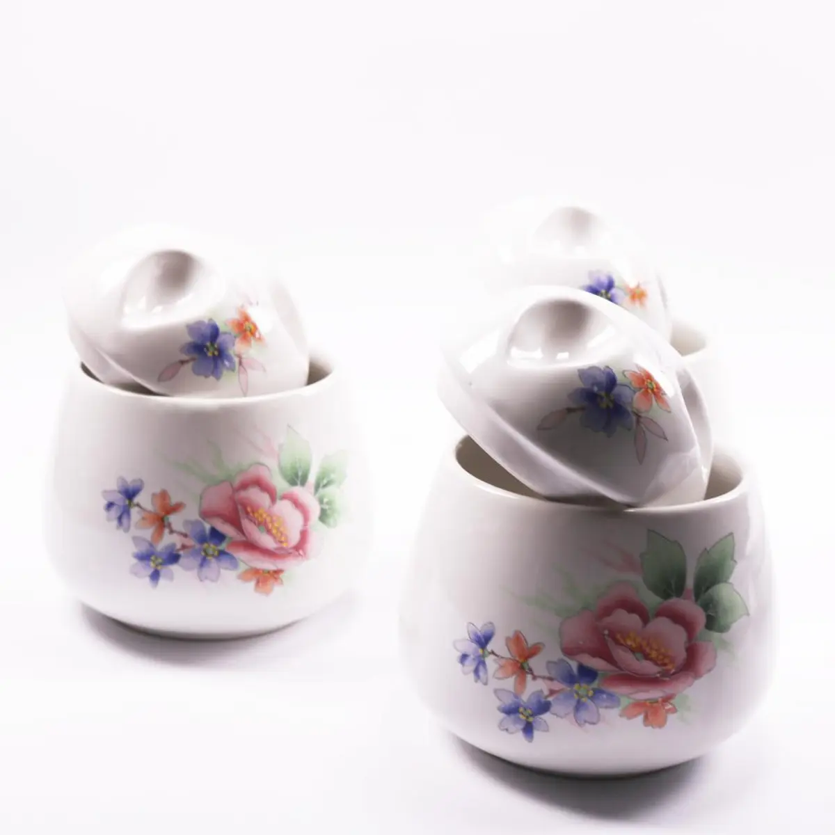 Set Of Plates And Jars