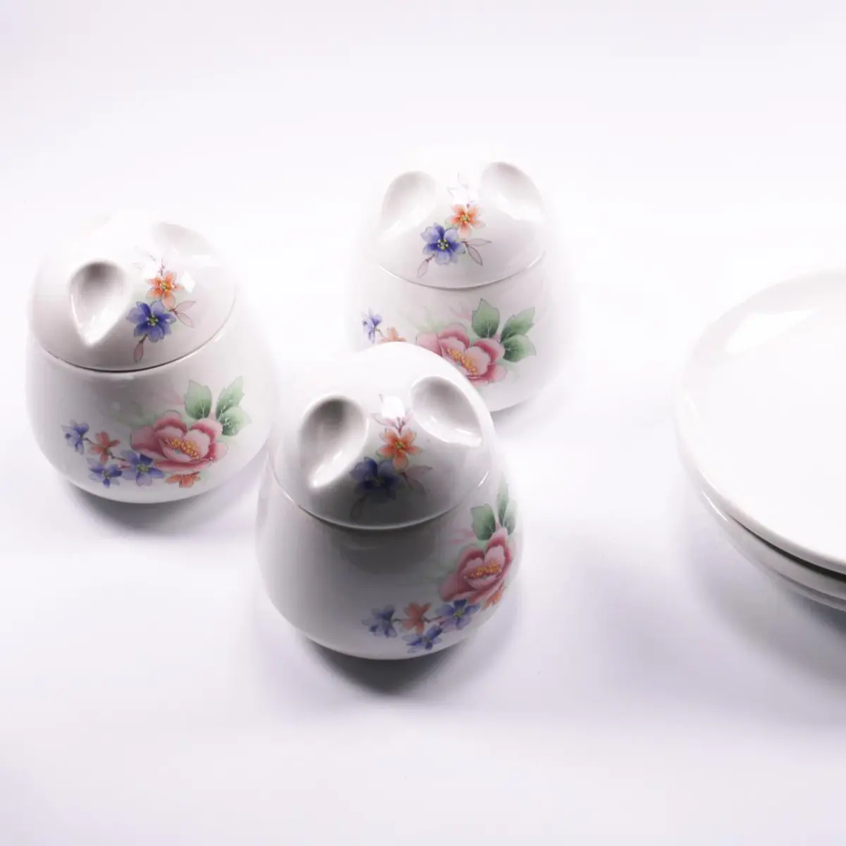 Set Of Plates And Jars