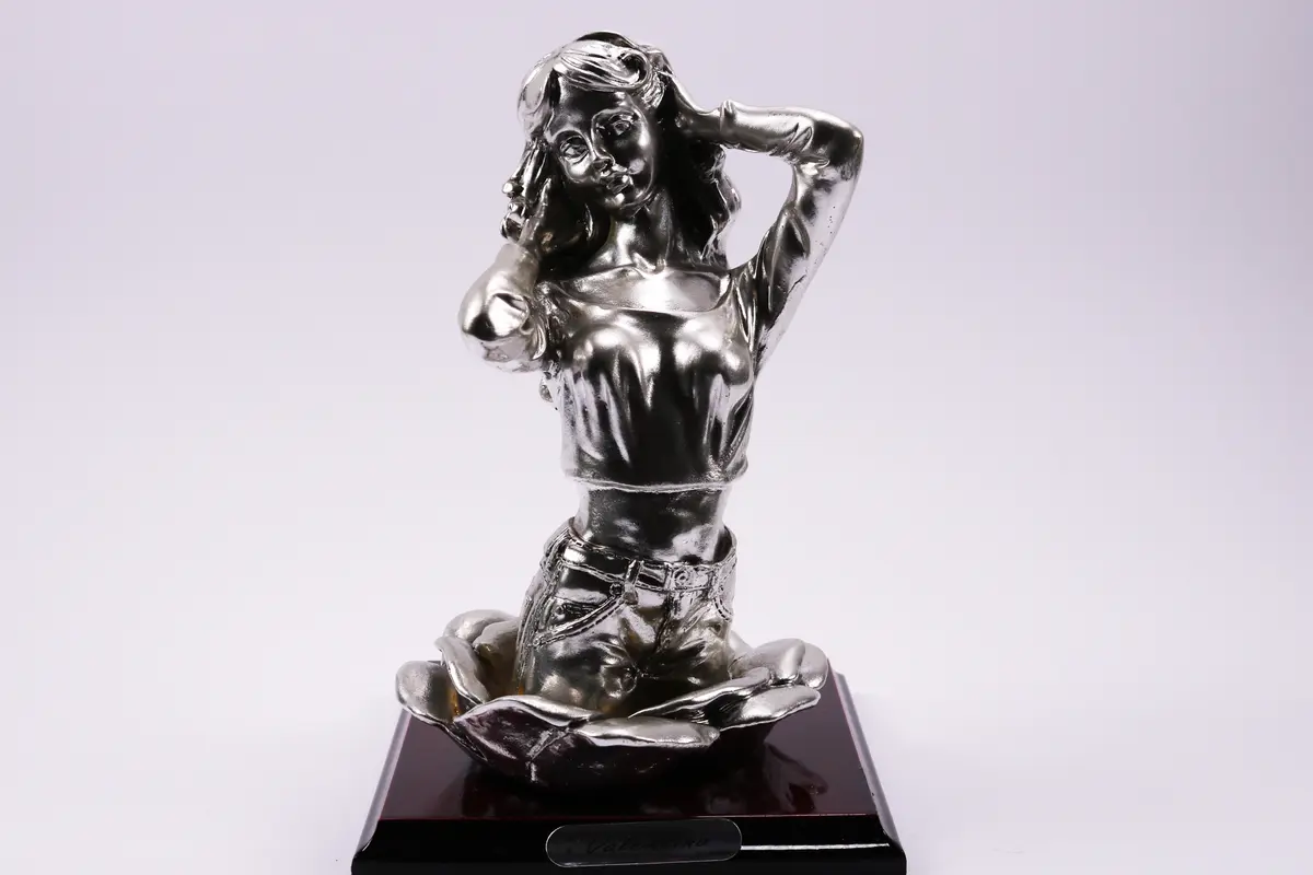 Statuette Women Silver Valentino