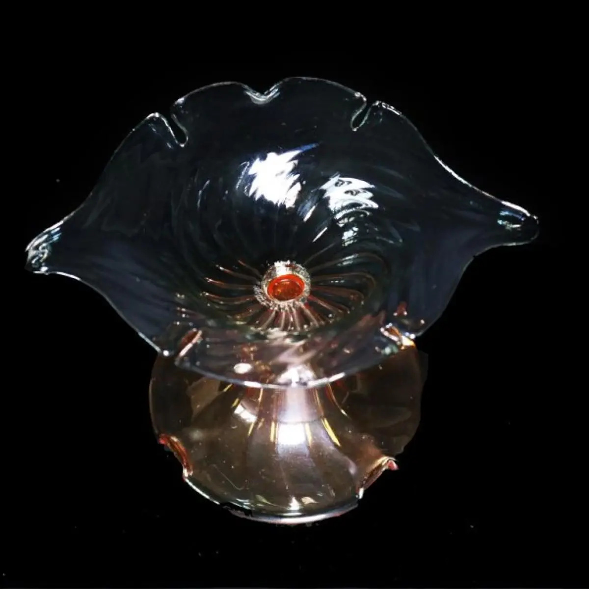 Thin Glass House Decor Bowl On Stand