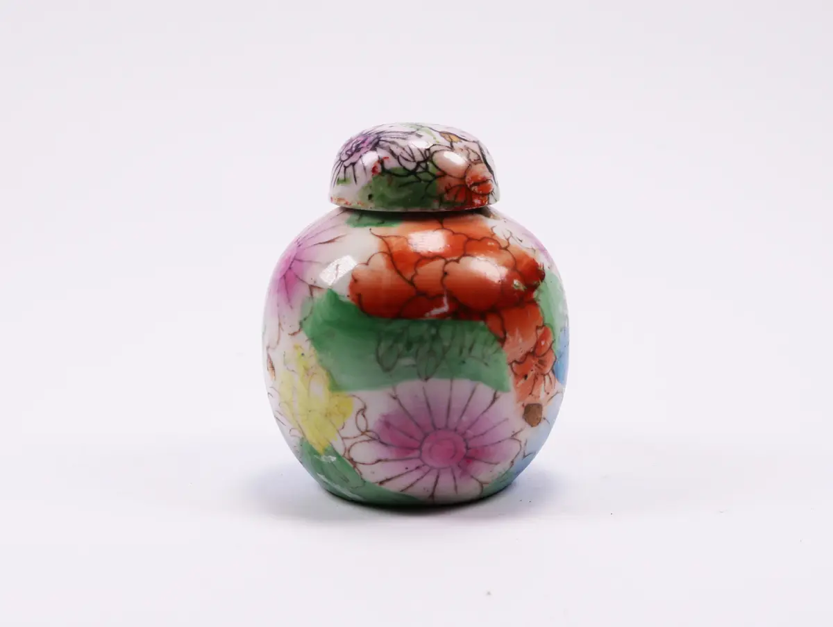 Vintage Chinese Porcelain Hand-Painted Ginger Jar With Floral Decoration