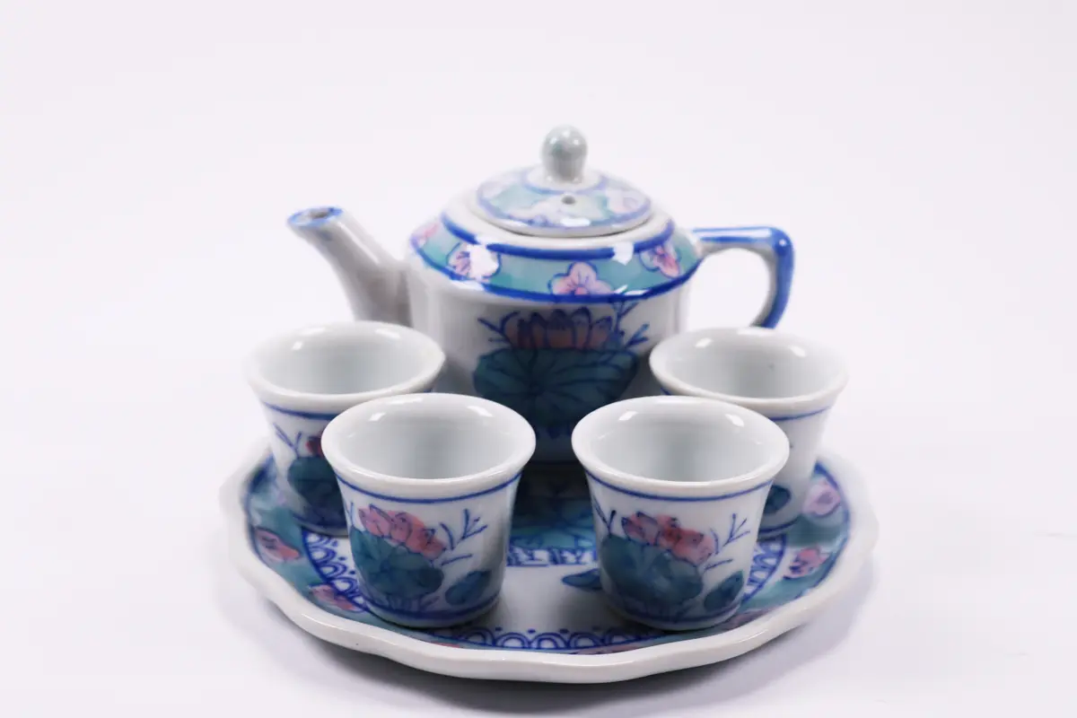 Vintage Chinese Set