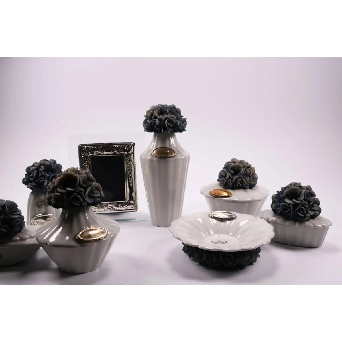 Vintage Classic Set With Rose