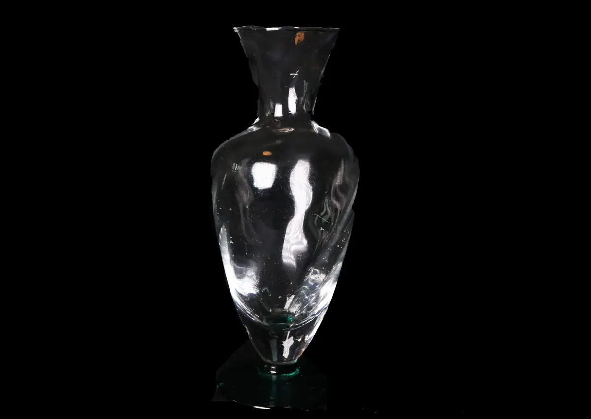 VINTAGE CLEAR VASE